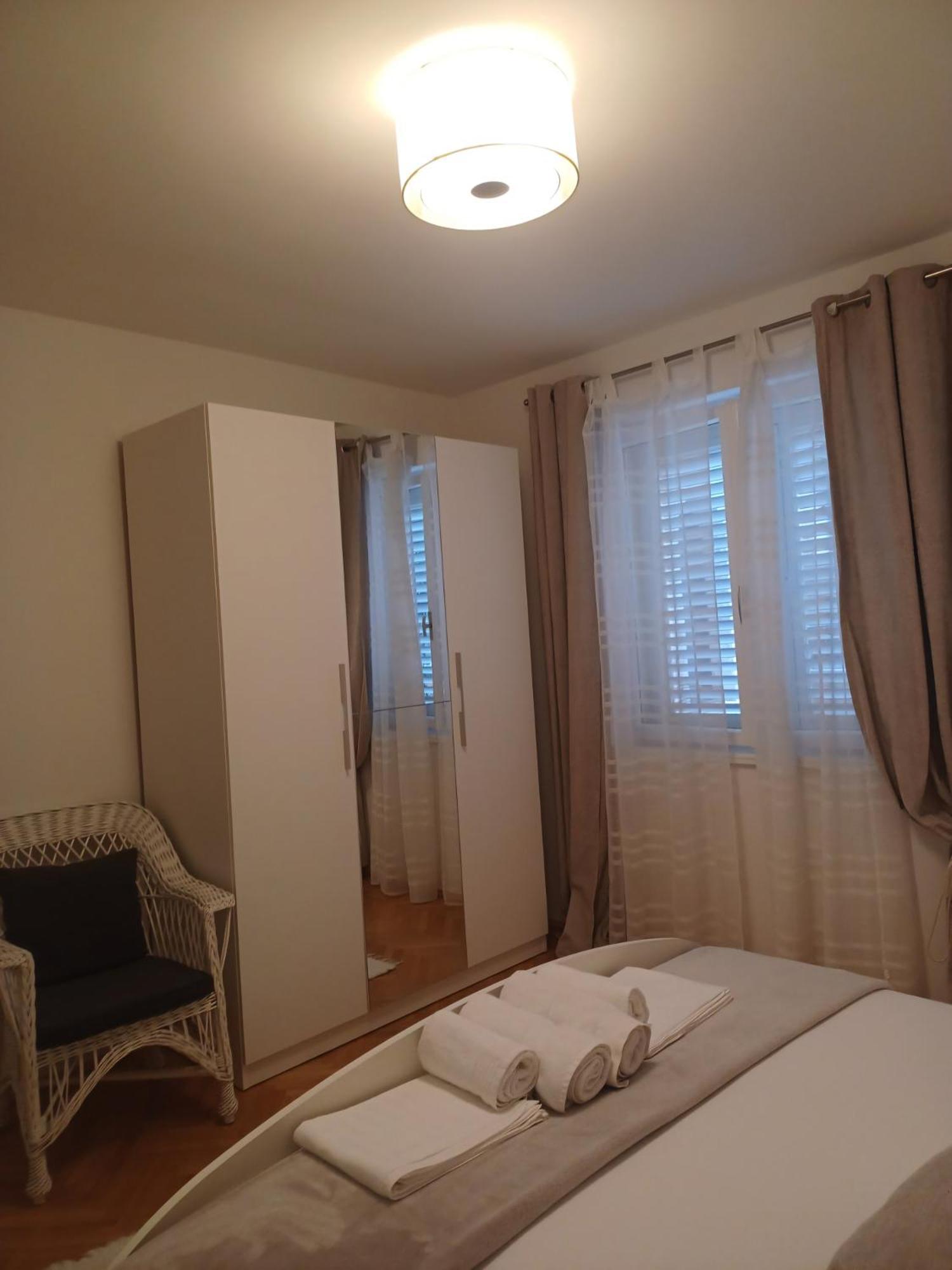 Apartment & Bedroom D&M2 Makarska Zewnętrze zdjęcie